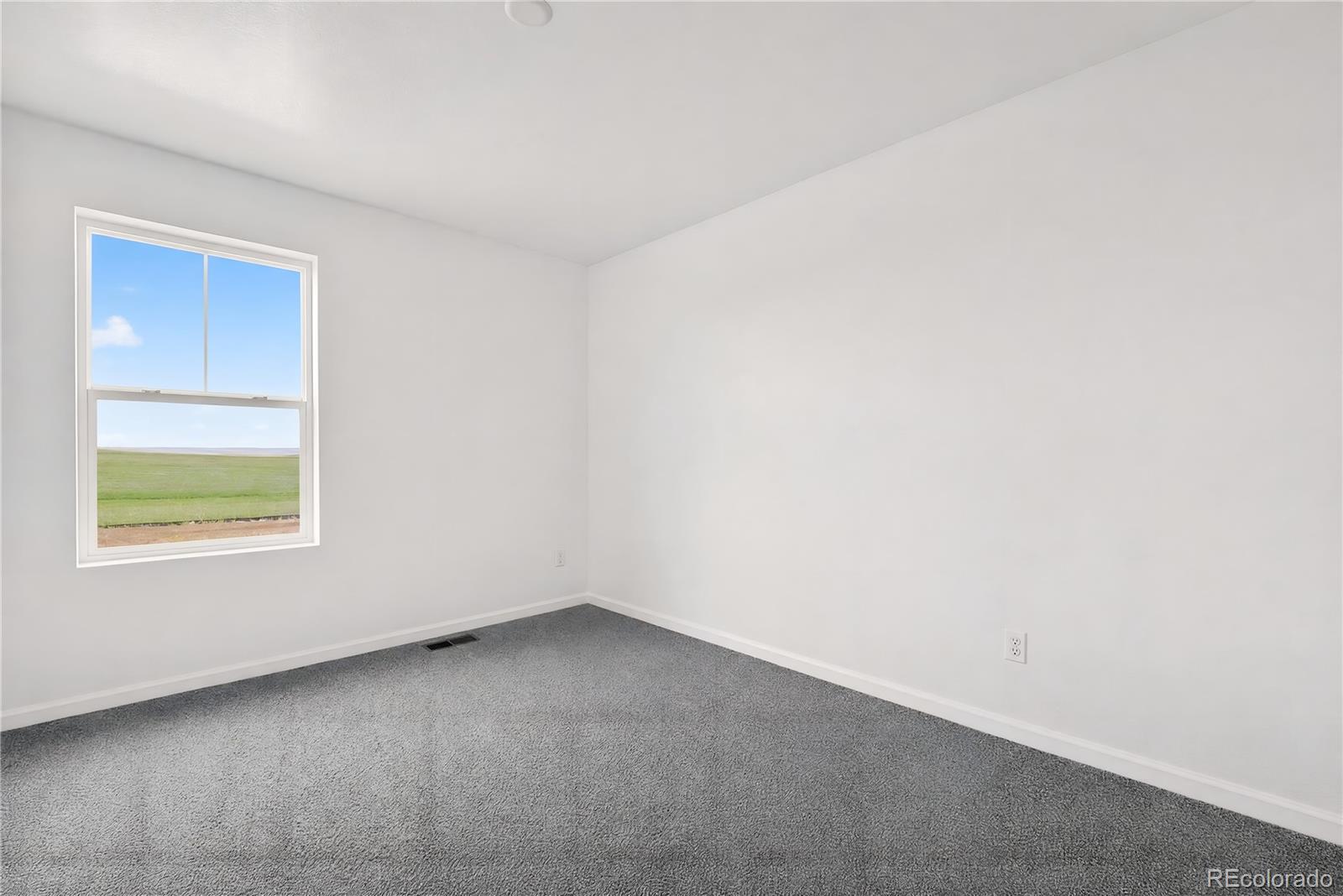 MLS Image #12 for 28455 e 3rd avenue,watkins, Colorado