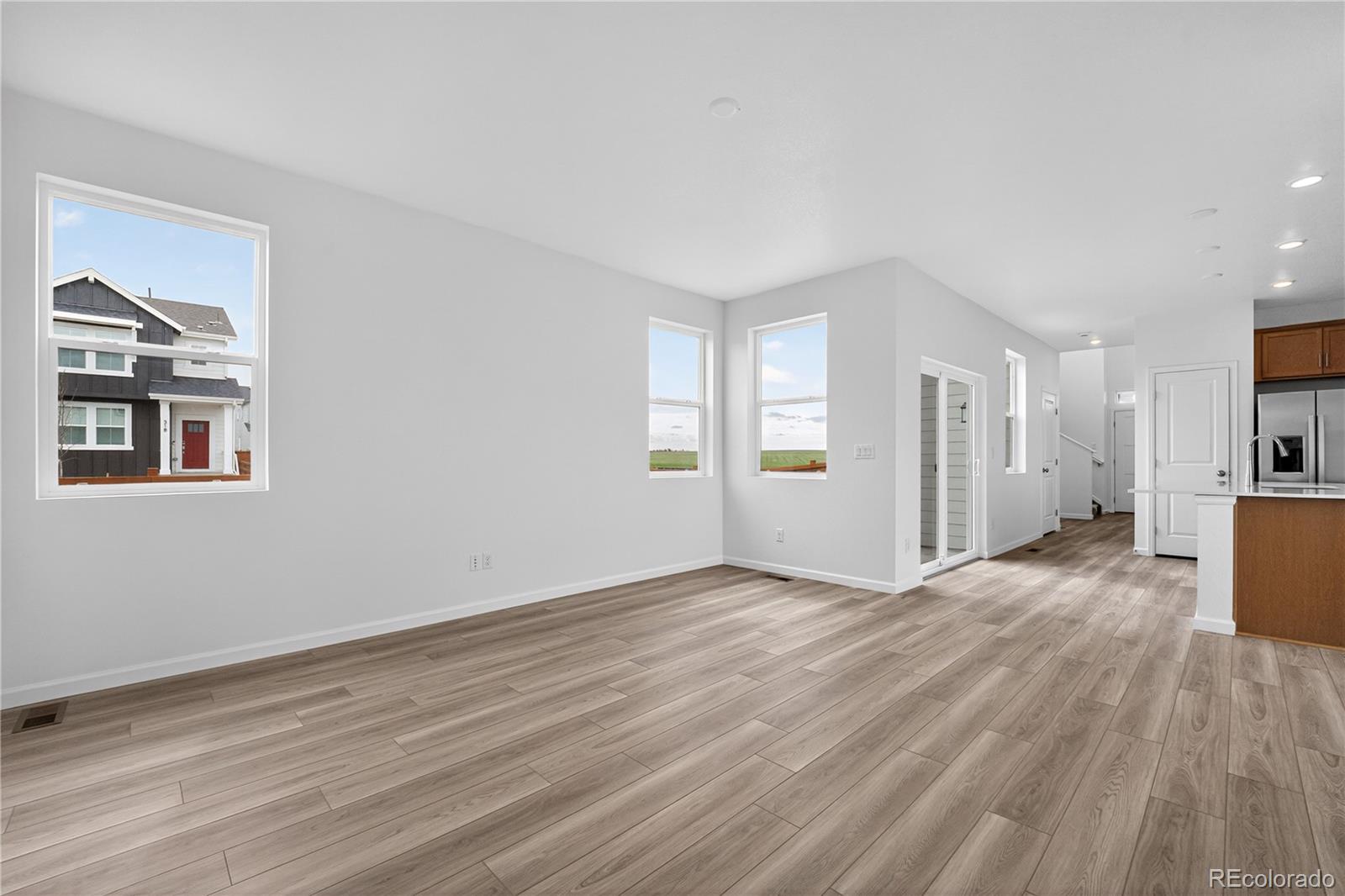 MLS Image #3 for 28455 e 3rd avenue,watkins, Colorado