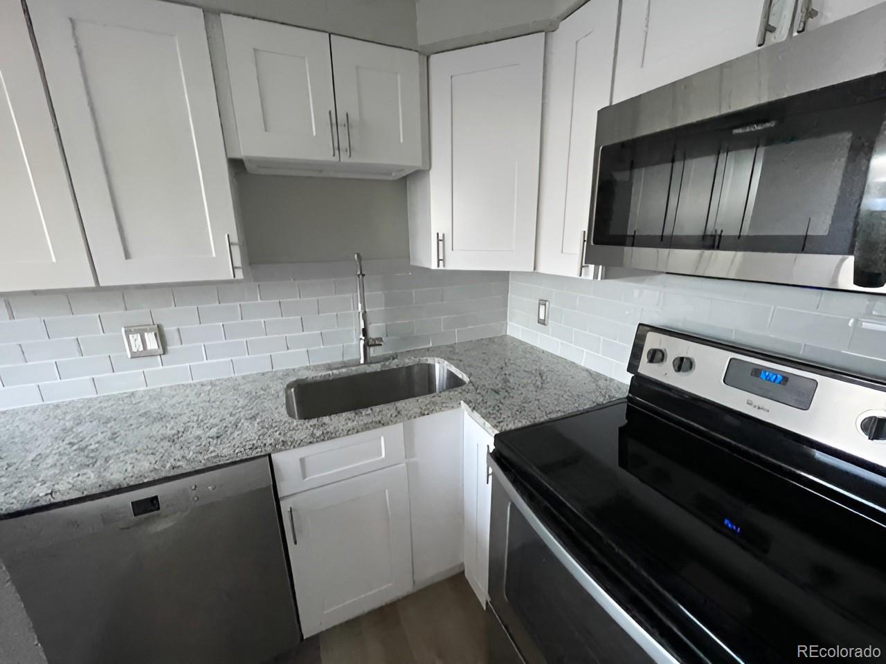 MLS Image #24 for 1155 n ash street,denver, Colorado