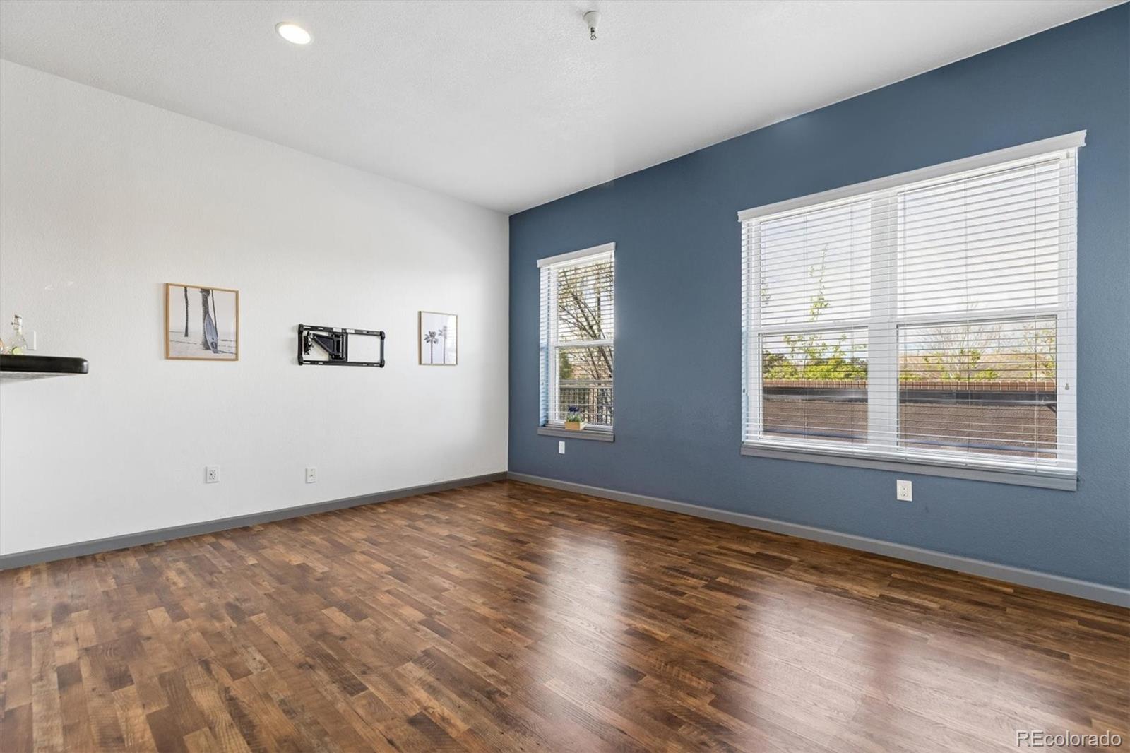 MLS Image #11 for 15475  andrews drive,denver, Colorado