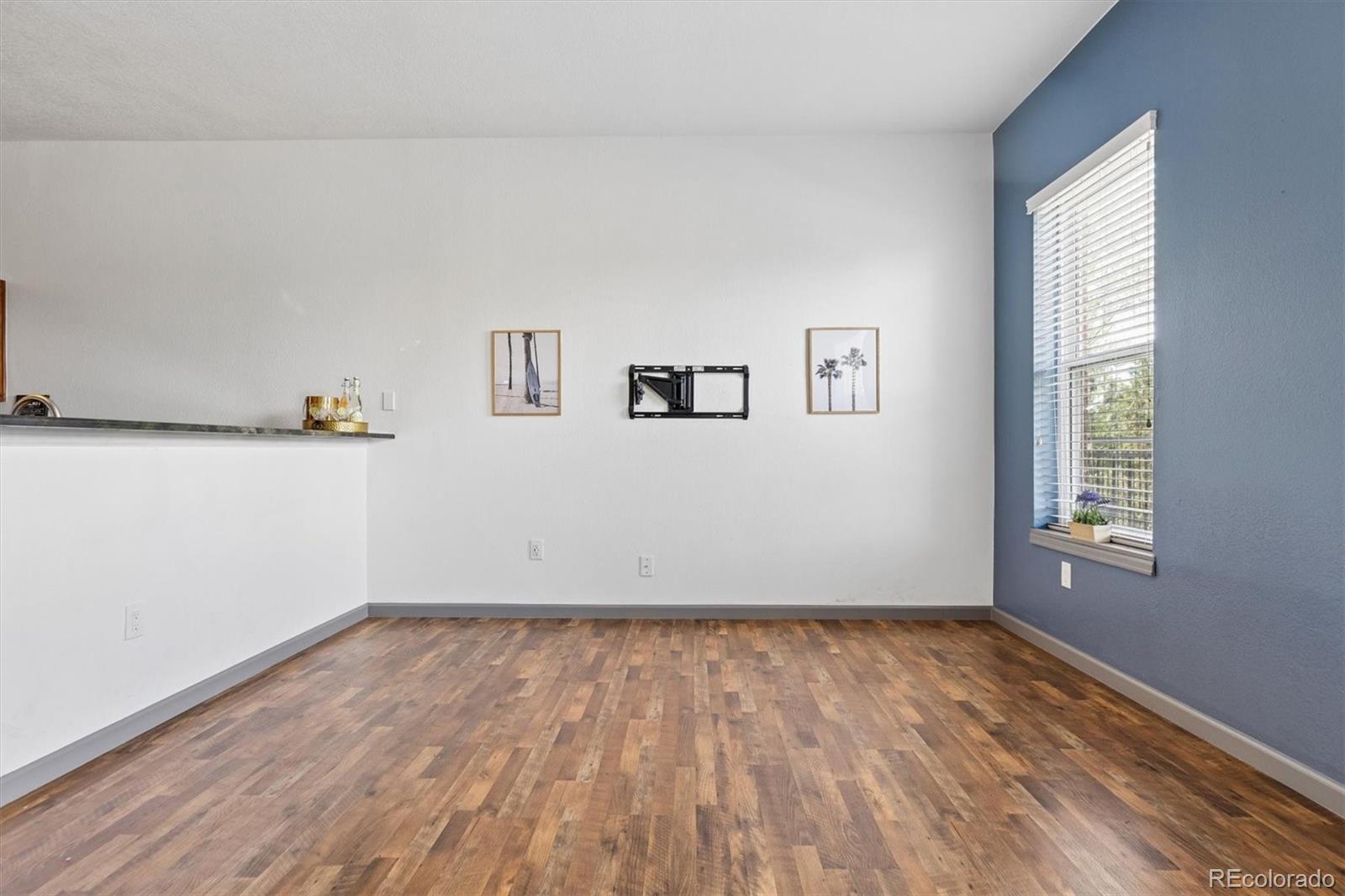MLS Image #12 for 15475  andrews drive,denver, Colorado