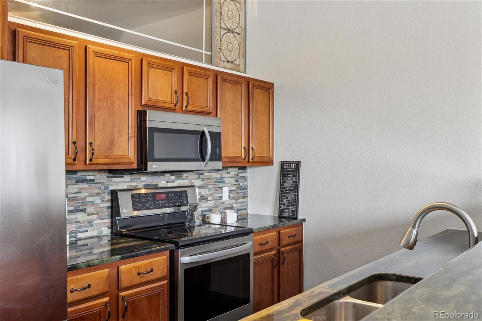MLS Image #7 for 15475  andrews drive,denver, Colorado