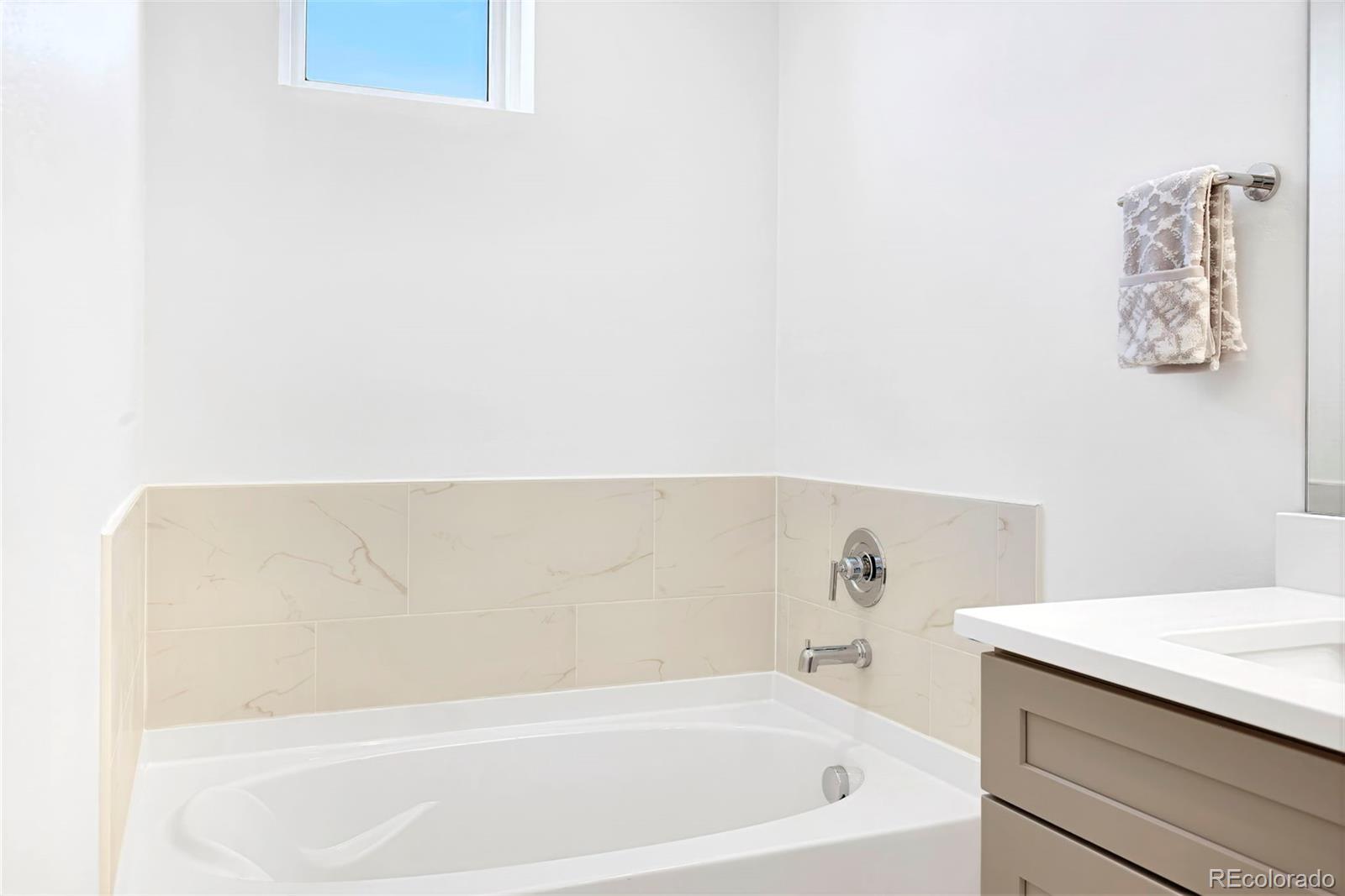 MLS Image #37 for 22  oneida court ,denver, Colorado