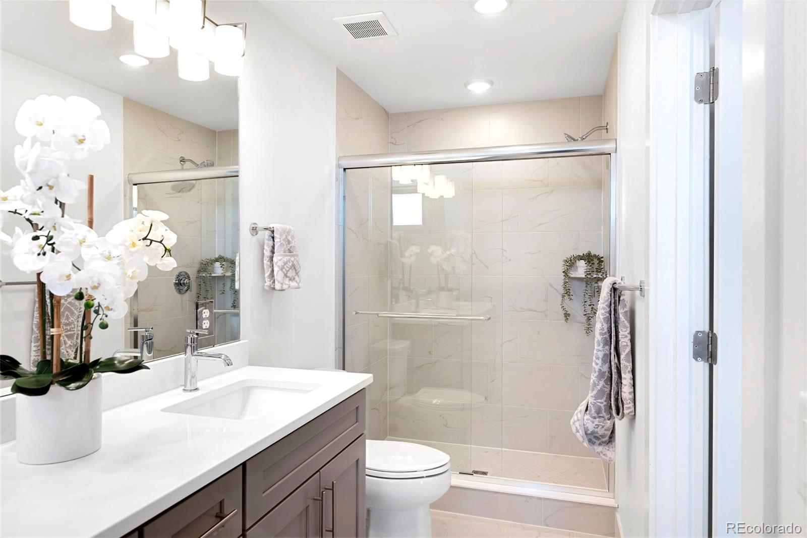 MLS Image #38 for 22  oneida court ,denver, Colorado