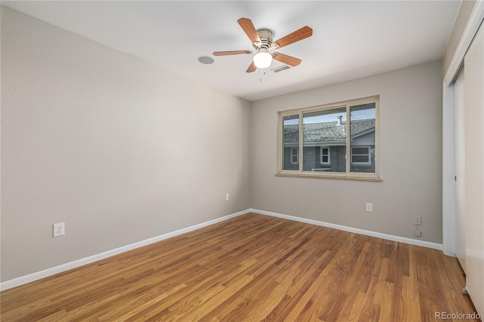 MLS Image #23 for 2540 s jasmine street,denver, Colorado