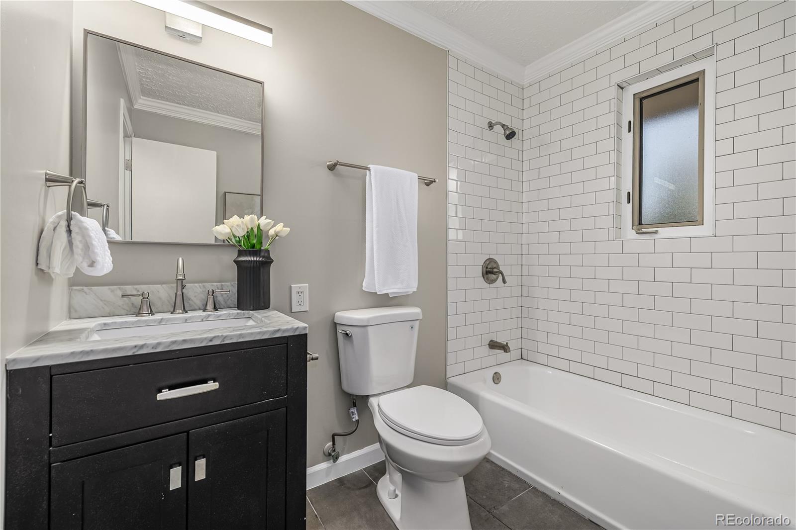 MLS Image #27 for 2540 s jasmine street,denver, Colorado