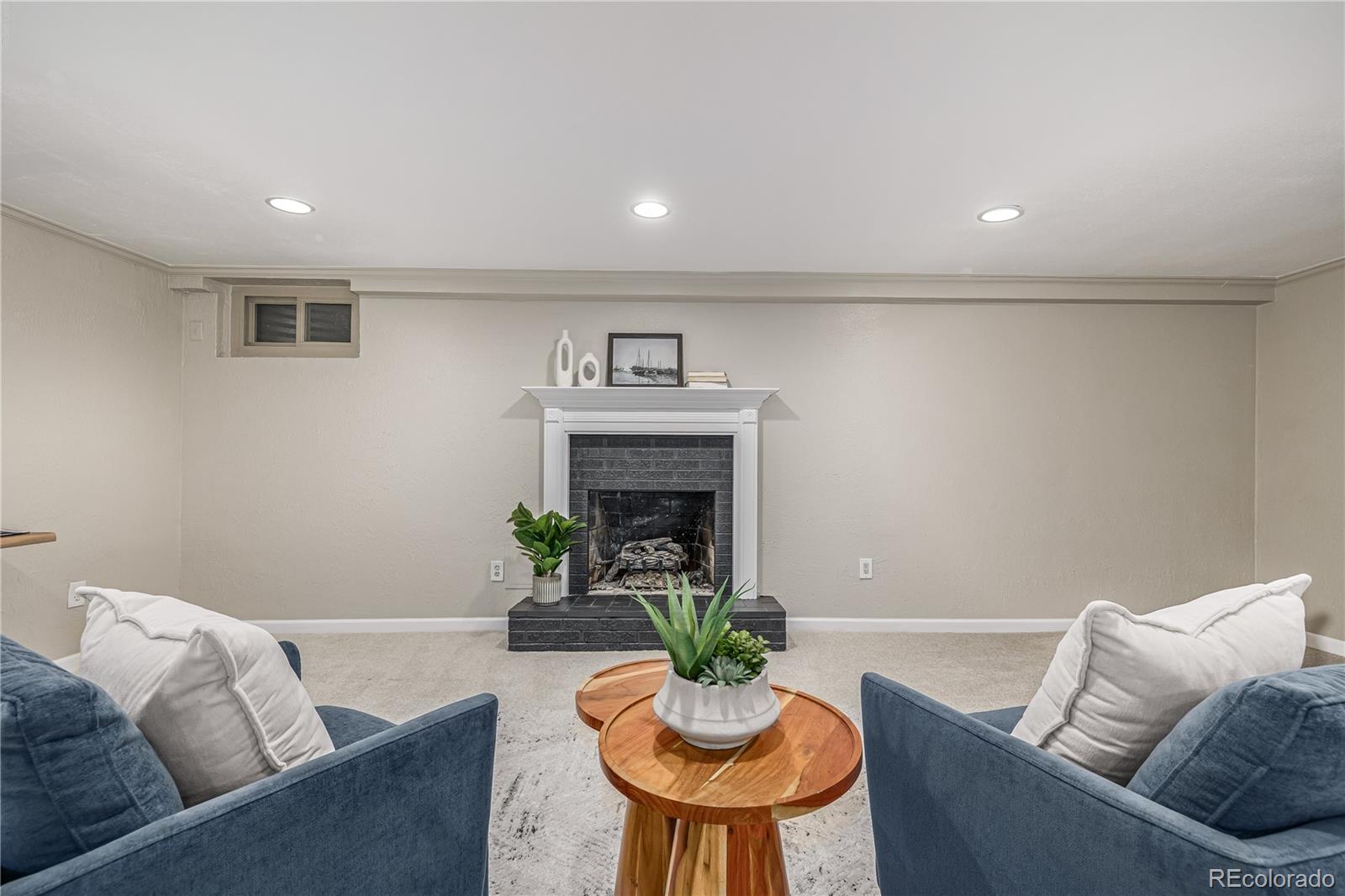 MLS Image #31 for 2540 s jasmine street,denver, Colorado