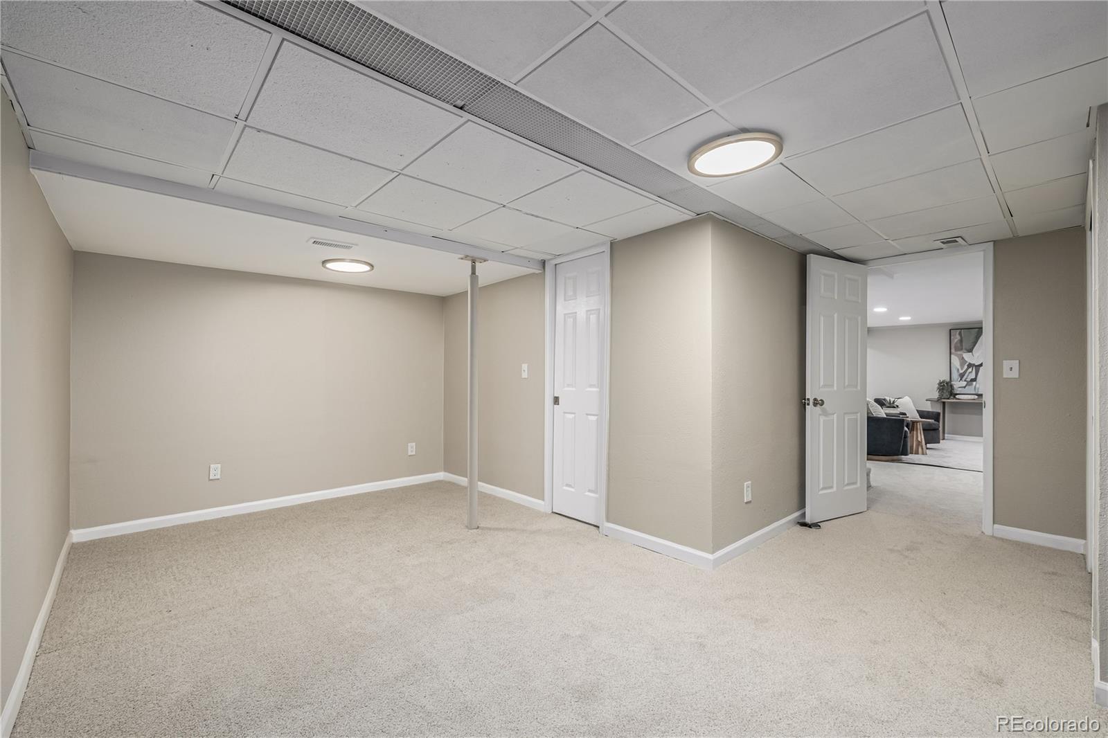 MLS Image #33 for 2540 s jasmine street,denver, Colorado