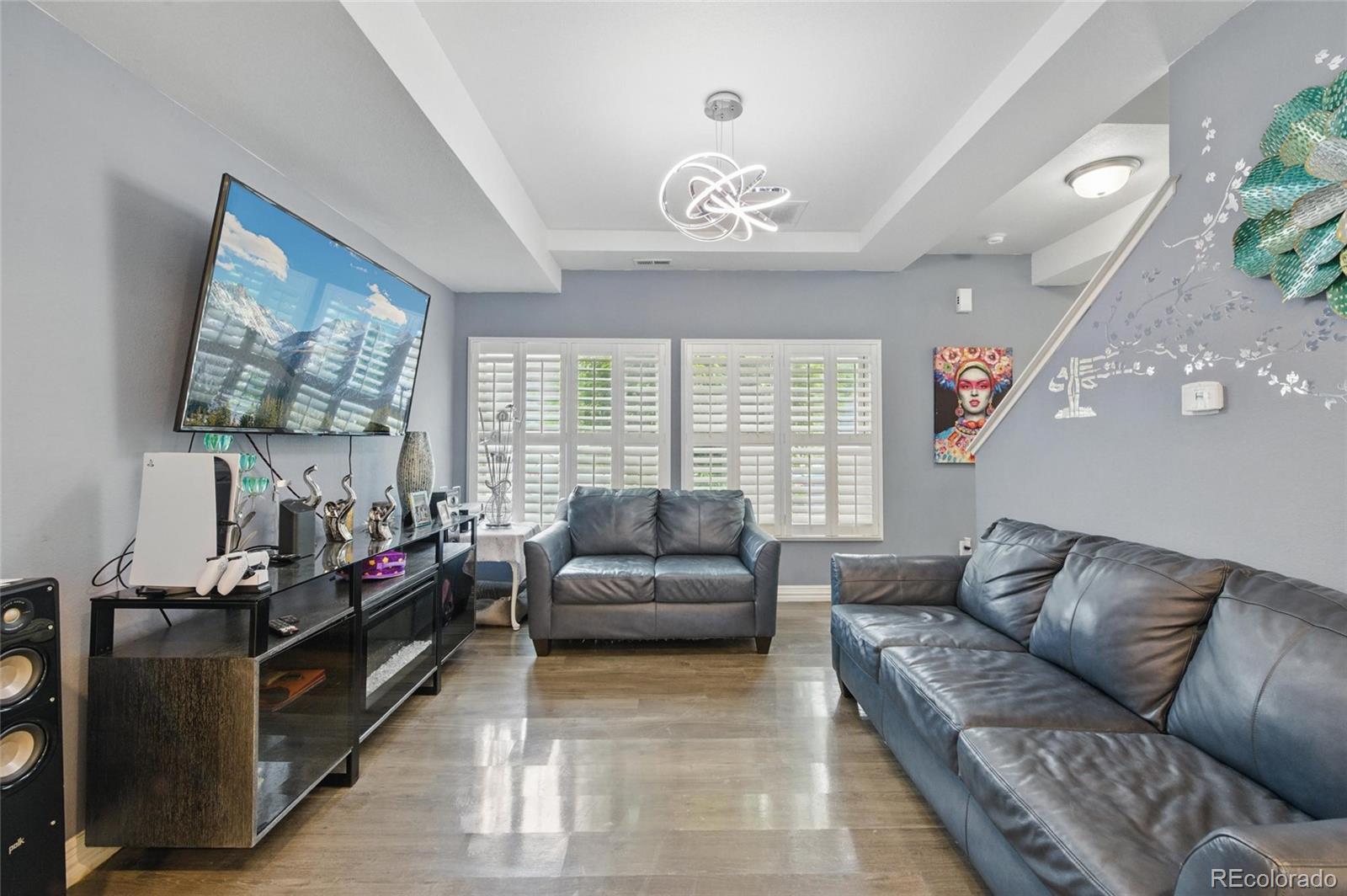 MLS Image #12 for 18619 e 50th place,denver, Colorado