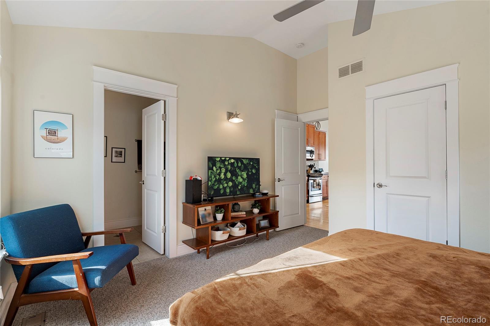 MLS Image #11 for 714  albion street ,denver, Colorado