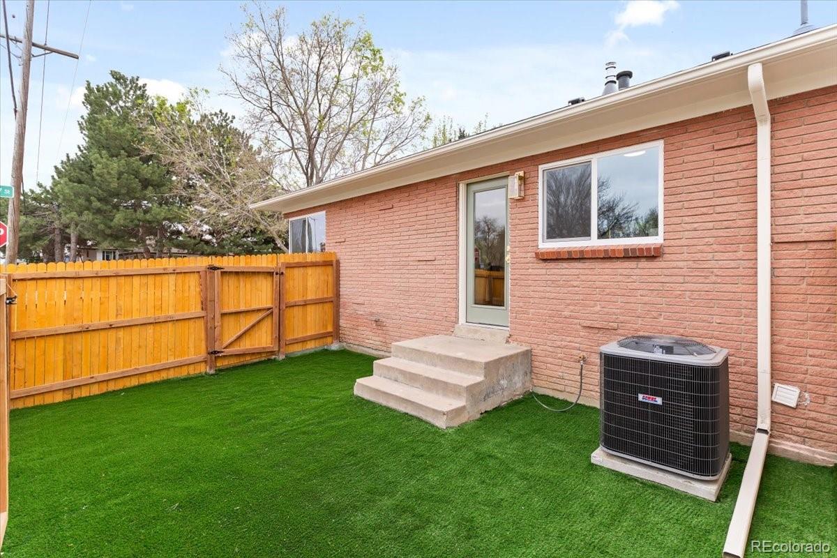 MLS Image #14 for 3389 n kearney street ,denver, Colorado