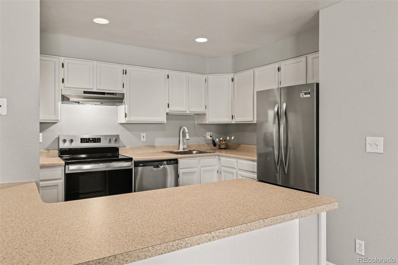 MLS Image #2 for 4899 s dudley street 8k,littleton, Colorado