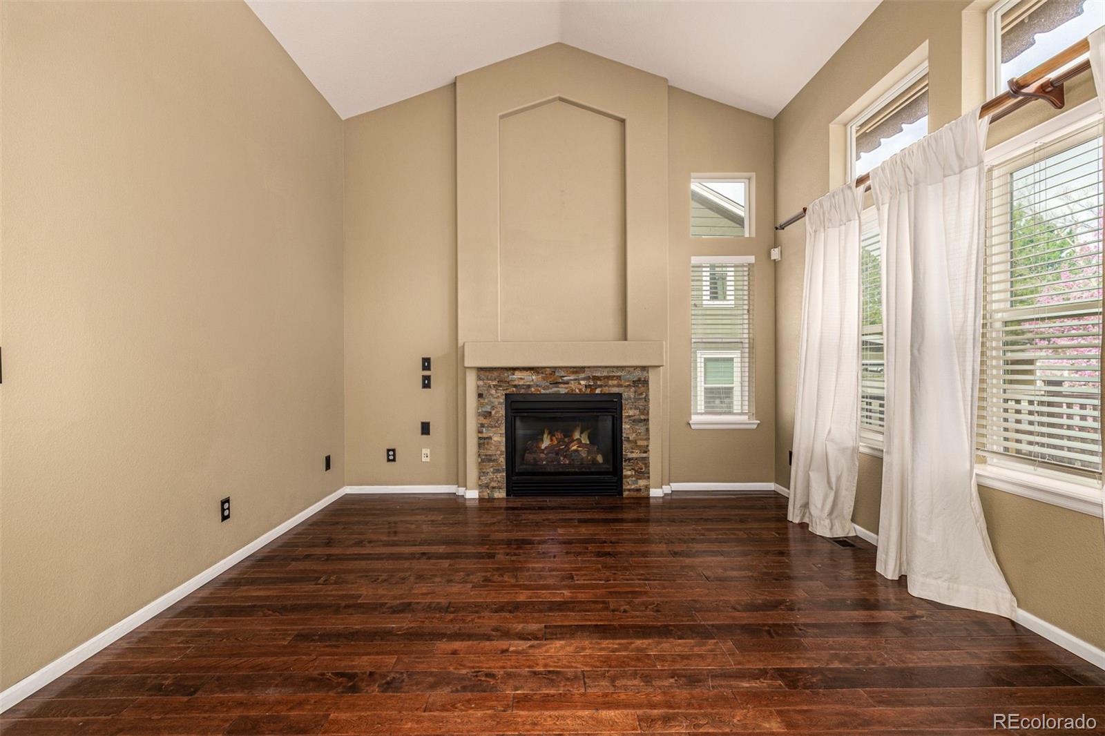 MLS Image #10 for 10244  royal eagle street,highlands ranch, Colorado