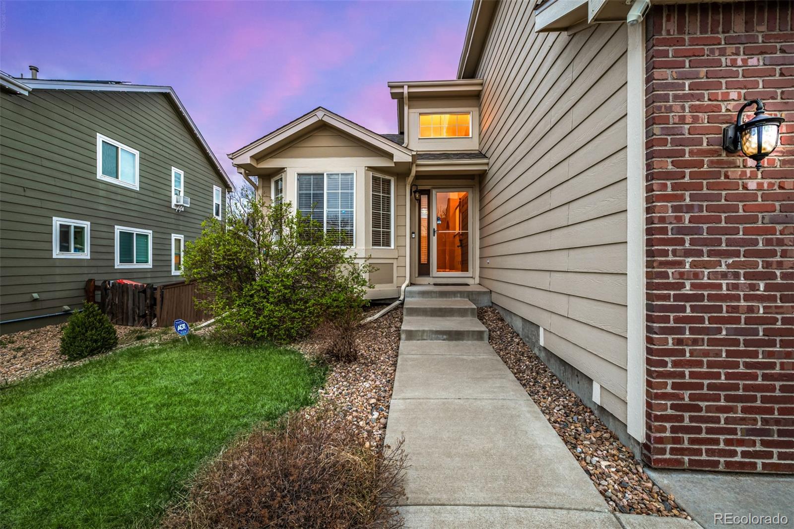MLS Image #3 for 10244  royal eagle street,highlands ranch, Colorado