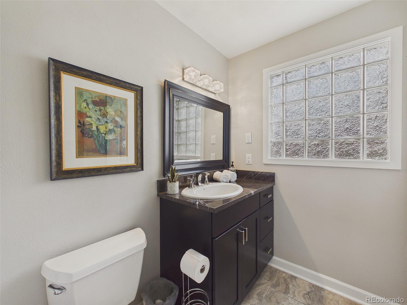 MLS Image #27 for 1709 s kearney street,denver, Colorado