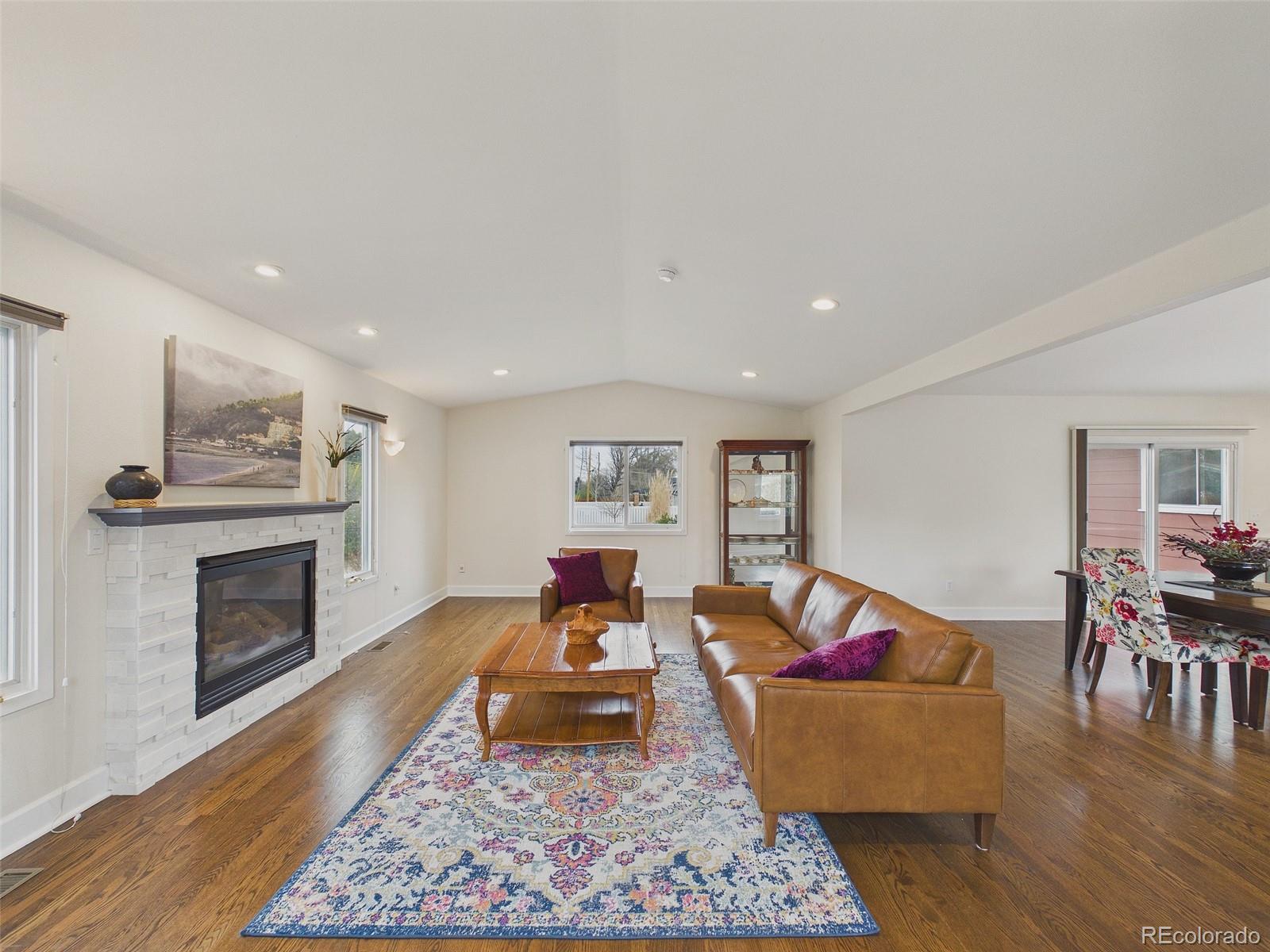 MLS Image #3 for 1709 s kearney street,denver, Colorado
