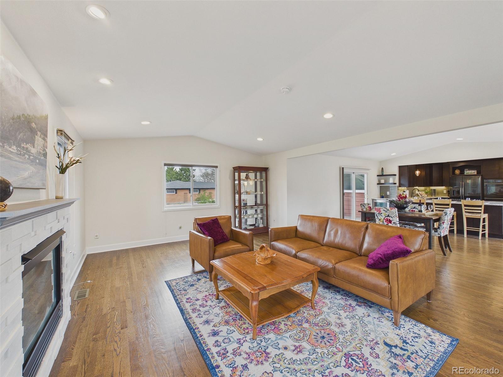 MLS Image #5 for 1709 s kearney street,denver, Colorado