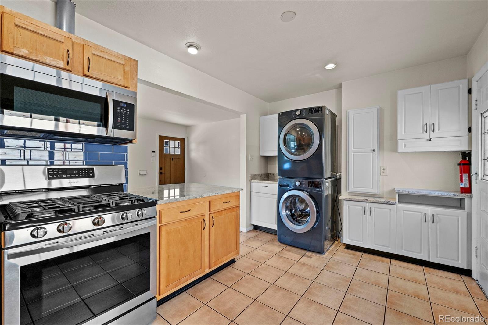 MLS Image #11 for 951  tennyson street,denver, Colorado