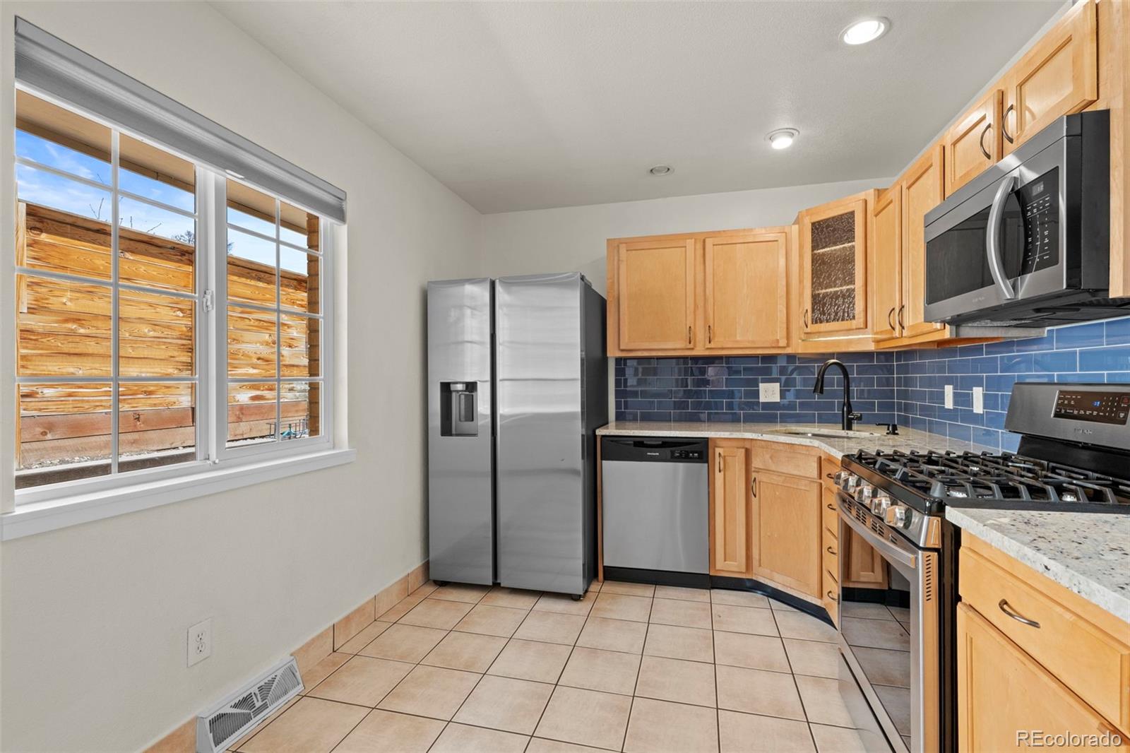 MLS Image #16 for 951  tennyson street,denver, Colorado