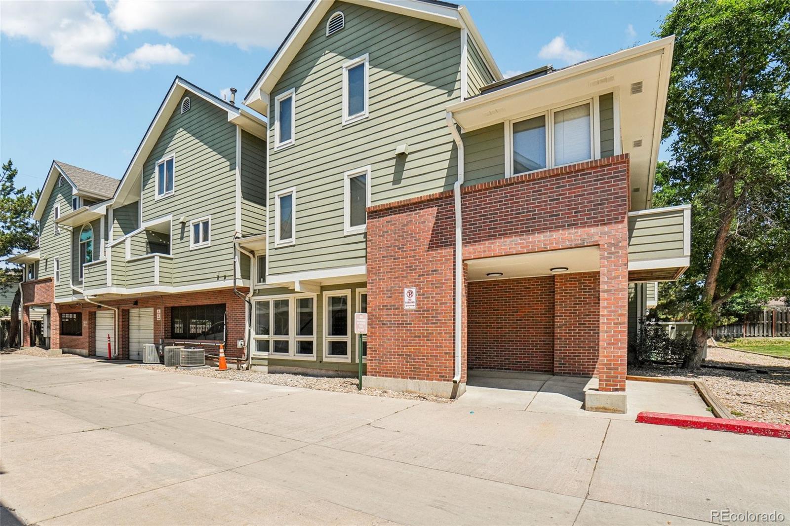 MLS Image #19 for 1310 s monaco parkway,denver, Colorado