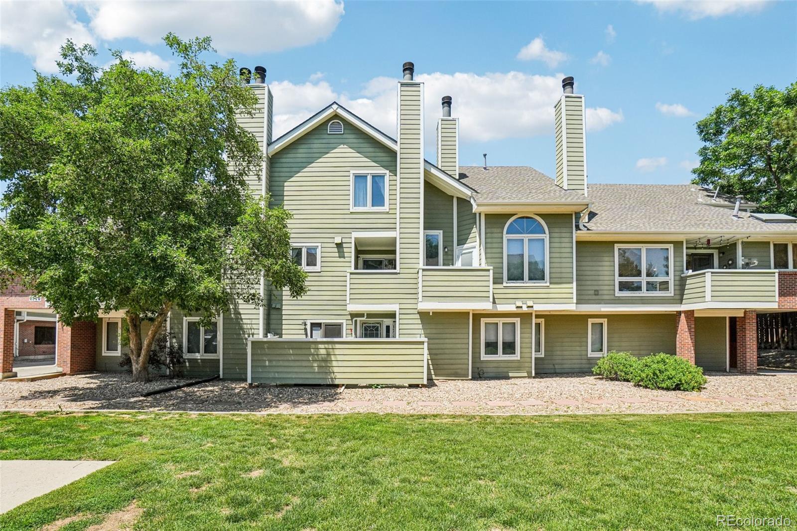 MLS Image #3 for 1310 s monaco parkway,denver, Colorado