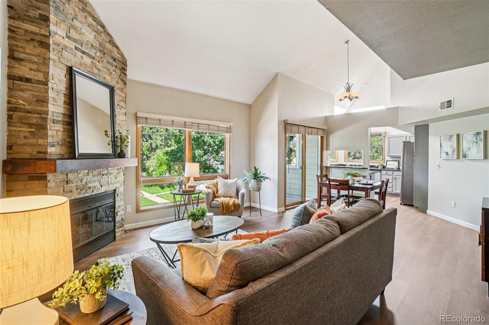 MLS Image #5 for 1310 s monaco parkway,denver, Colorado