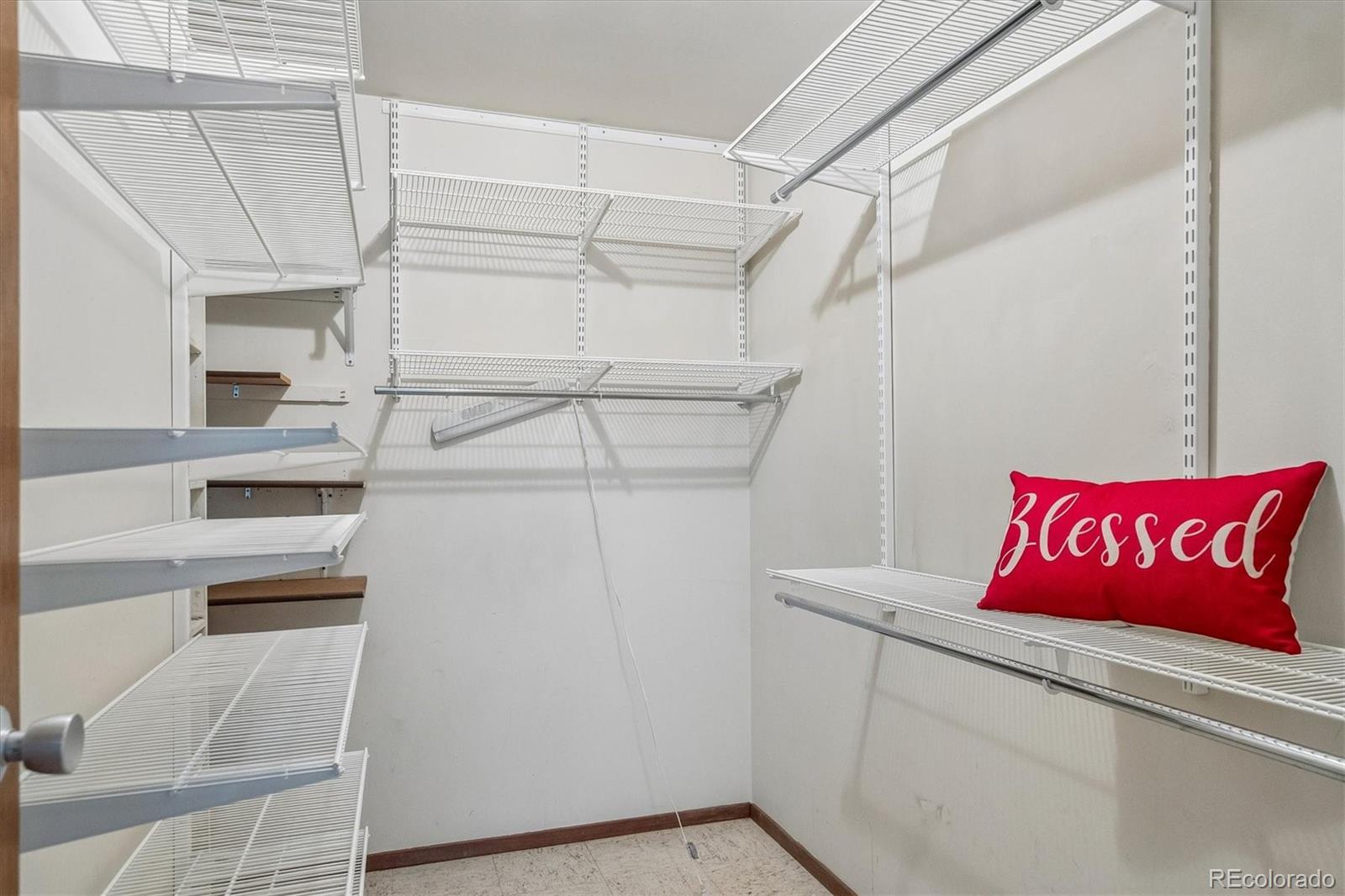 MLS Image #11 for 300 s clinton street 5a,denver, Colorado