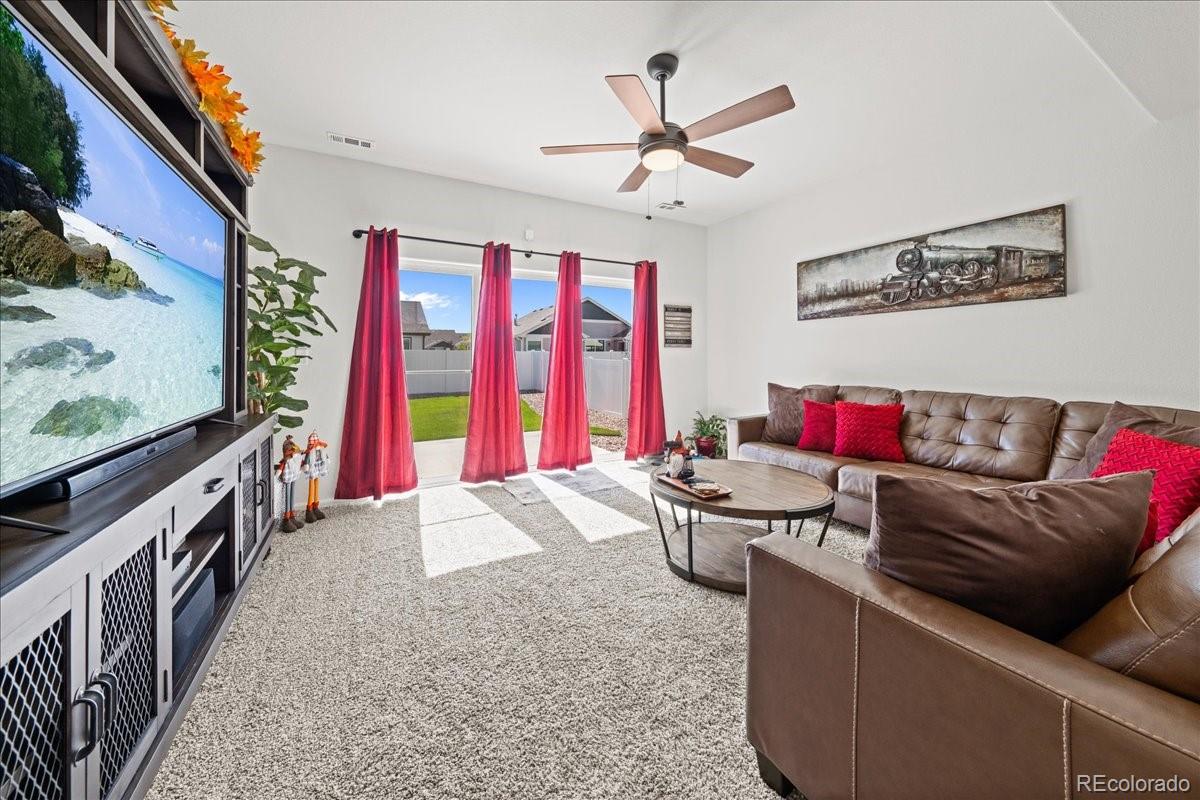 MLS Image #3 for 949  ashbrook drive,windsor, Colorado