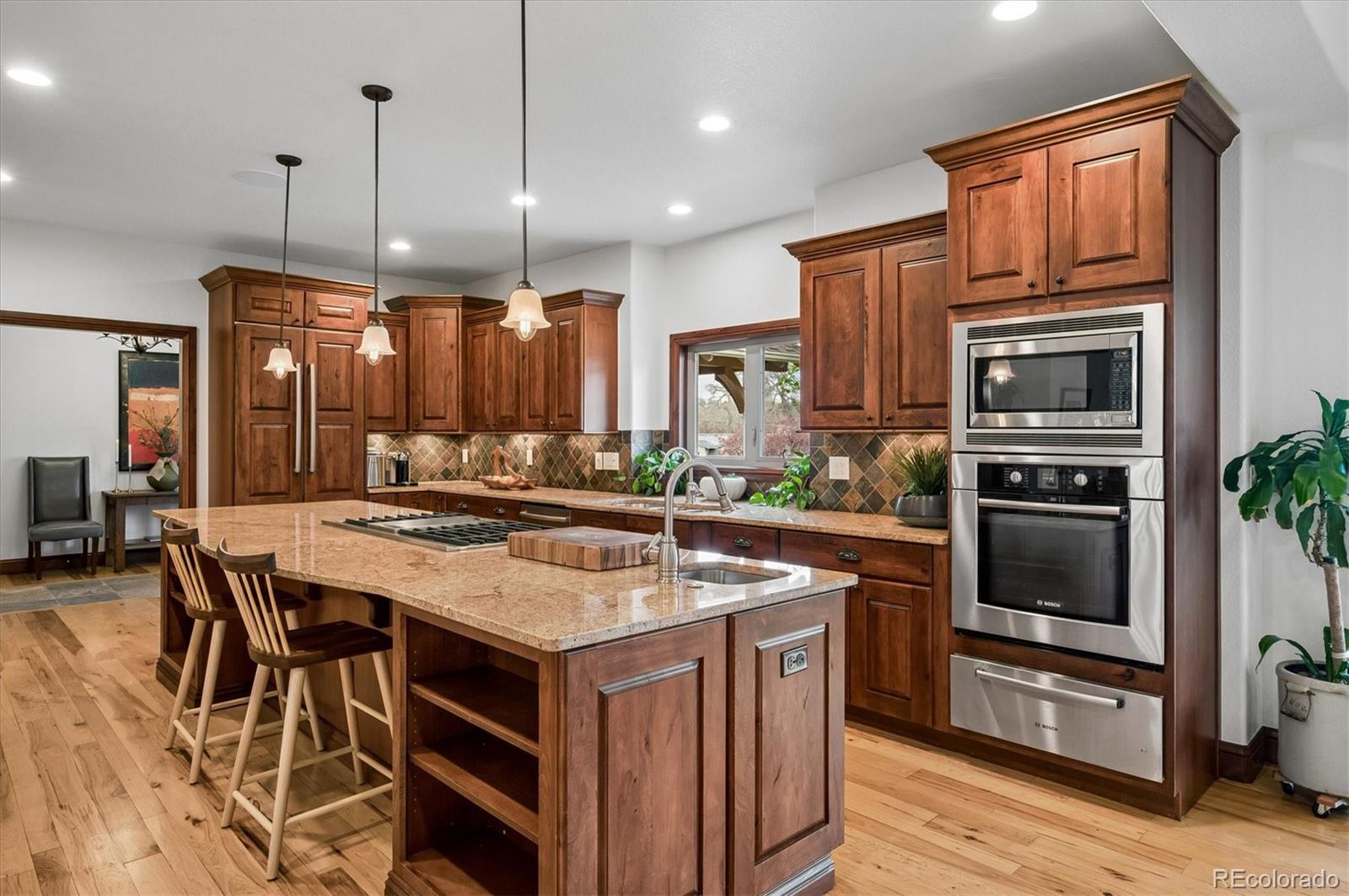 MLS Image #10 for 8830 w bear creek drive,lakewood, Colorado