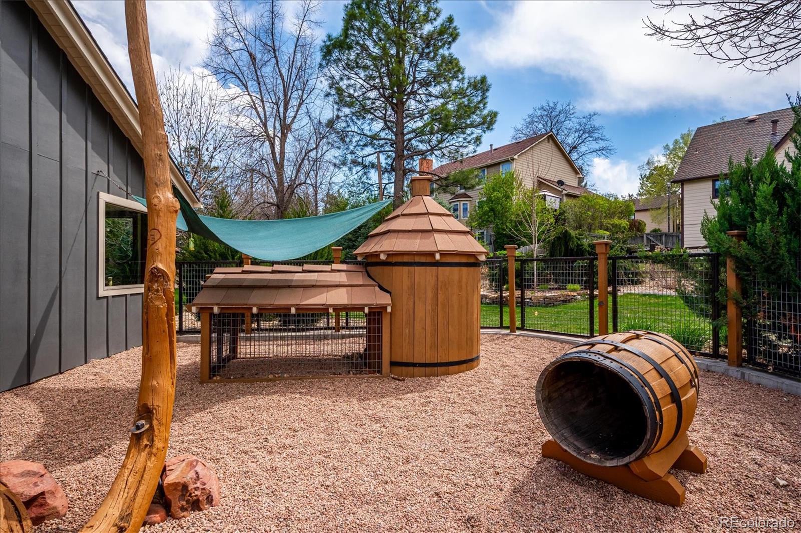 MLS Image #35 for 8830 w bear creek drive,lakewood, Colorado