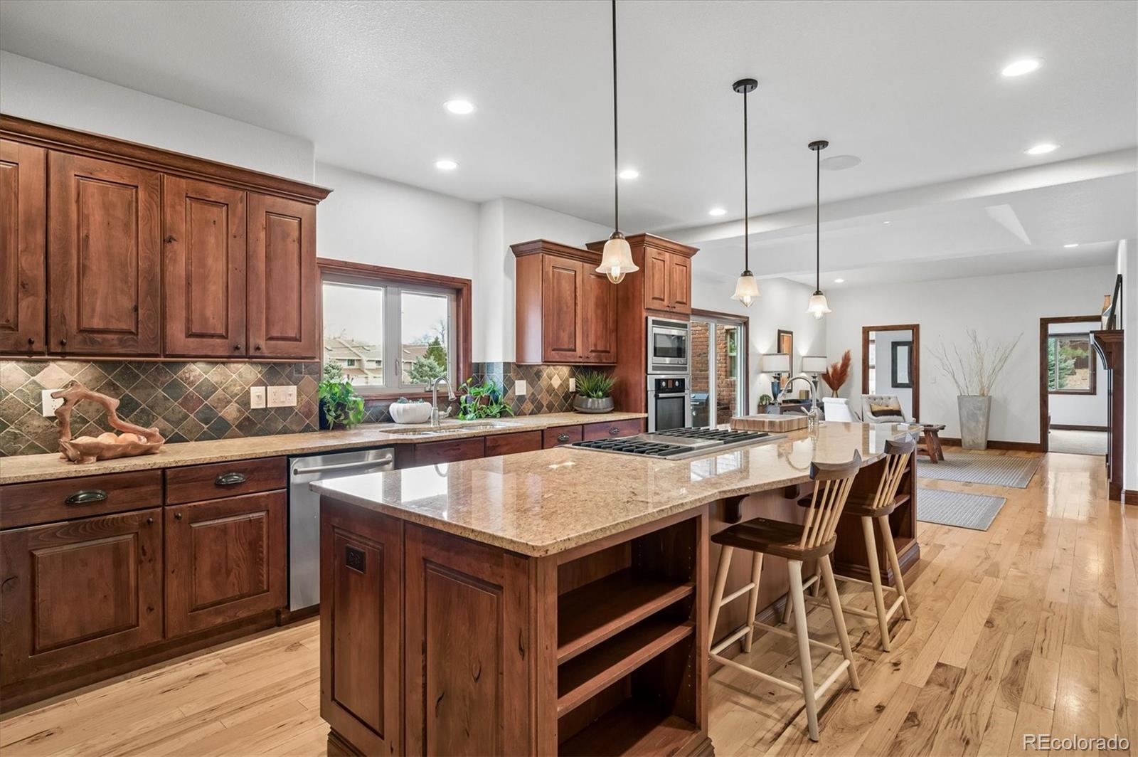 MLS Image #6 for 8830 w bear creek drive,lakewood, Colorado
