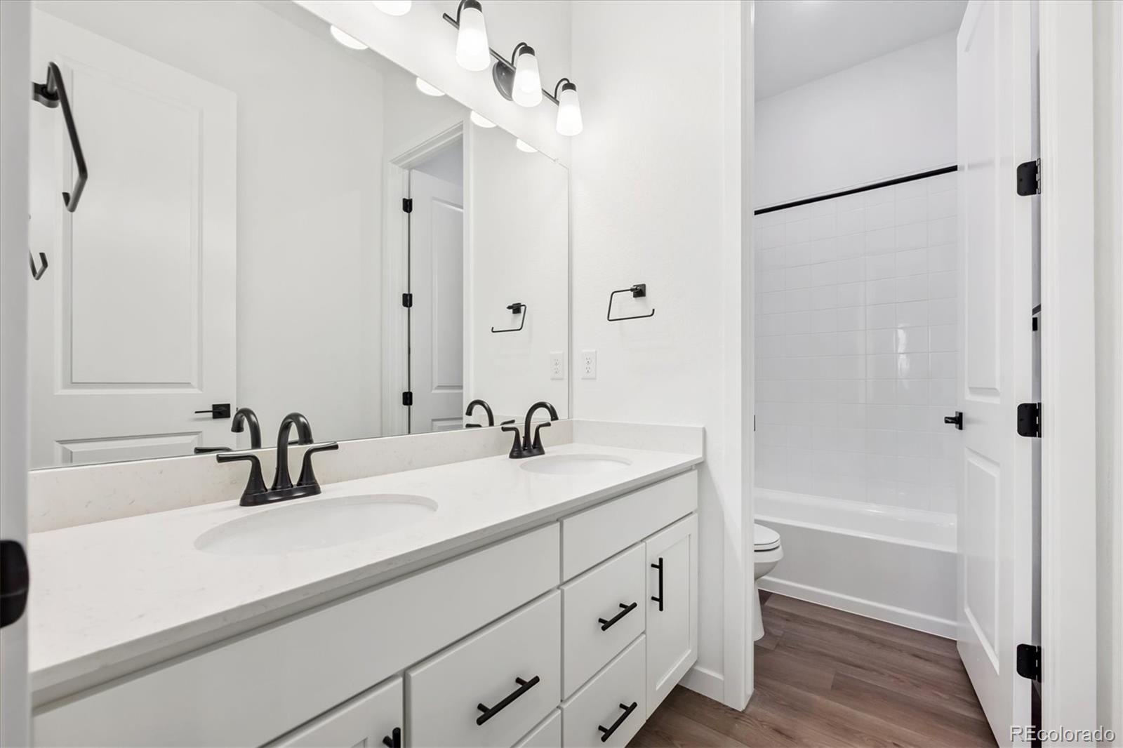 MLS Image #4 for 3813  emerald shore circle,loveland, Colorado