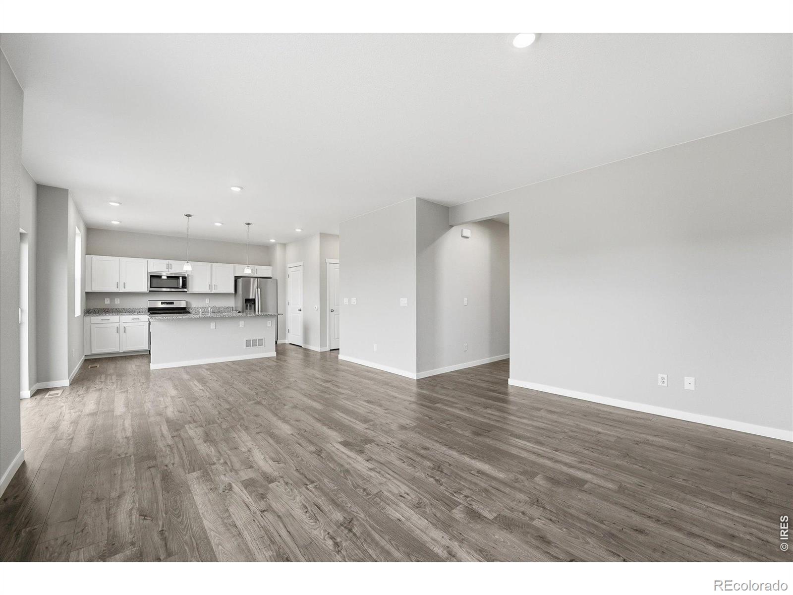 MLS Image #4 for 2303  monte vista street,fort lupton, Colorado