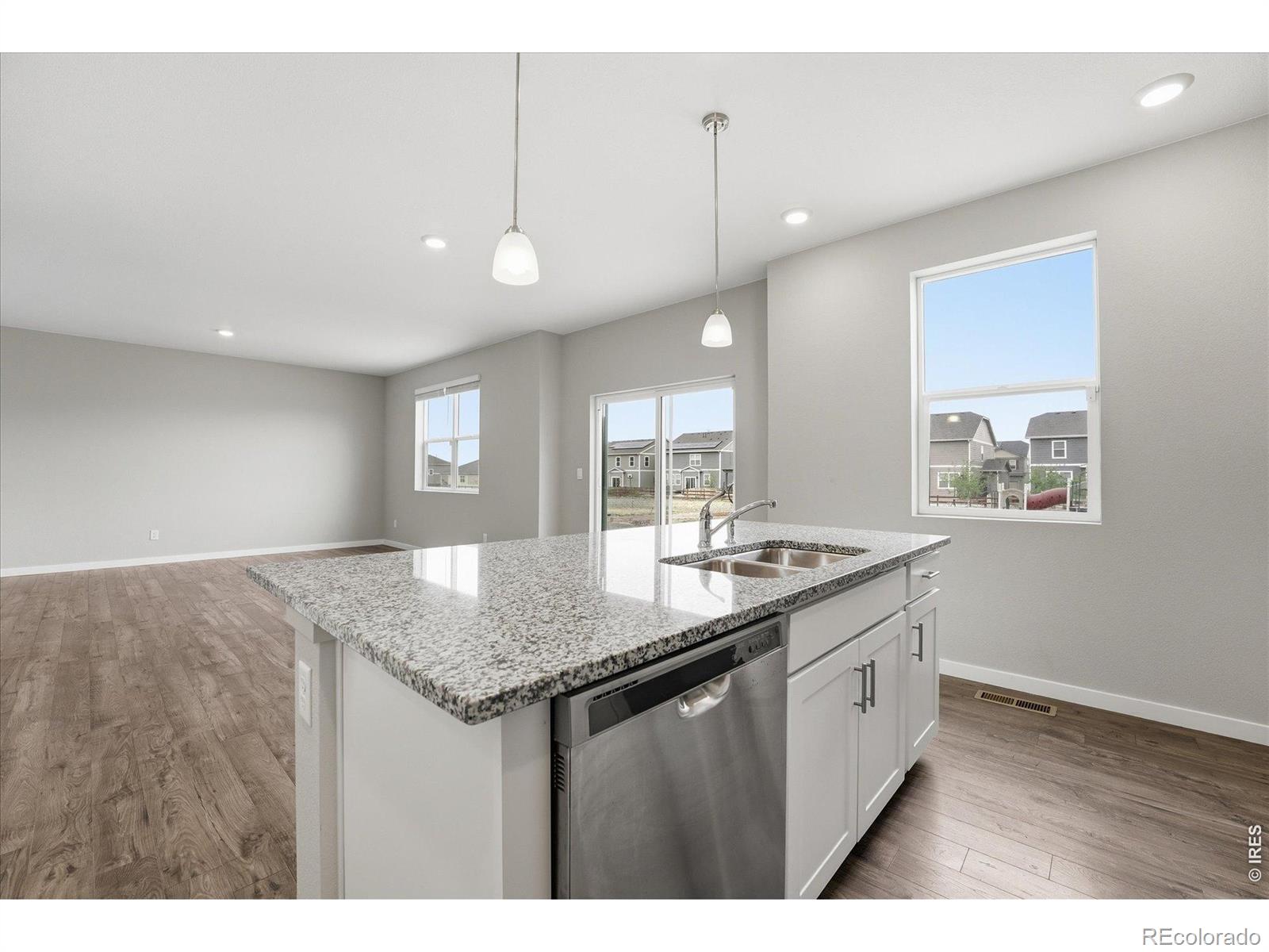 MLS Image #9 for 2303  monte vista street,fort lupton, Colorado