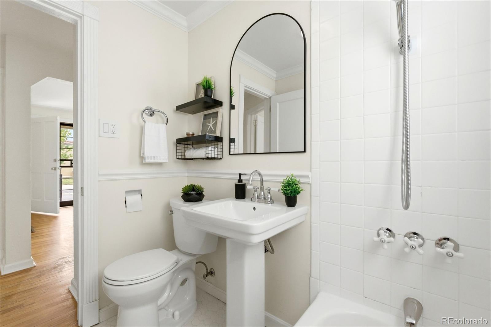 MLS Image #19 for 5018 e 8th avenue,denver, Colorado