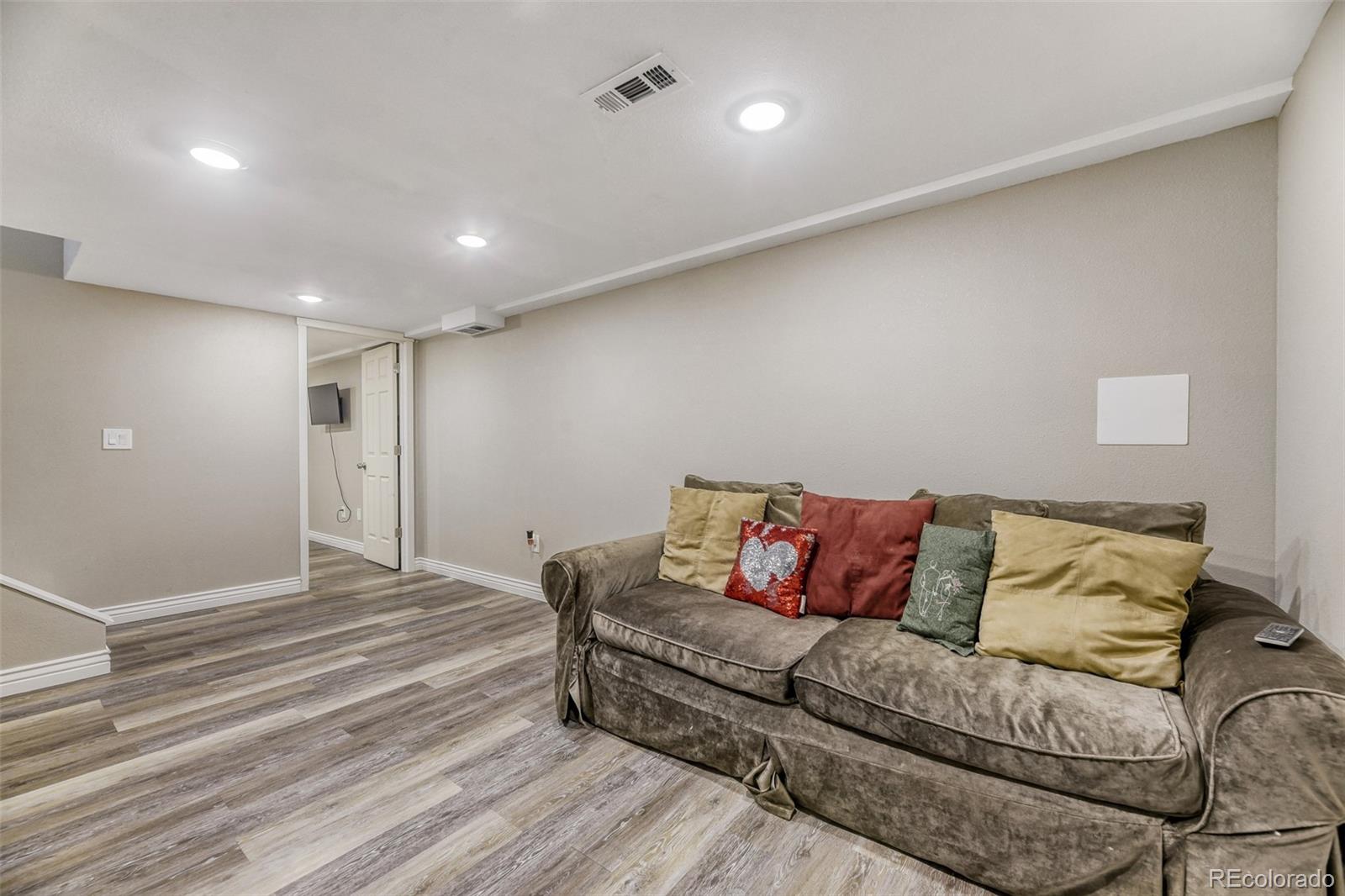 MLS Image #11 for 12341 w layton avenue,morrison, Colorado