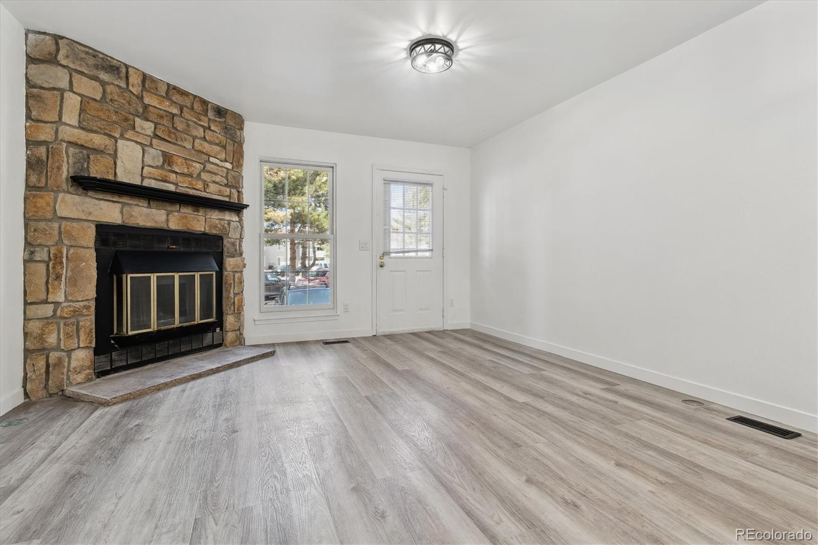 MLS Image #7 for 1811 s quebec way 222,denver, Colorado