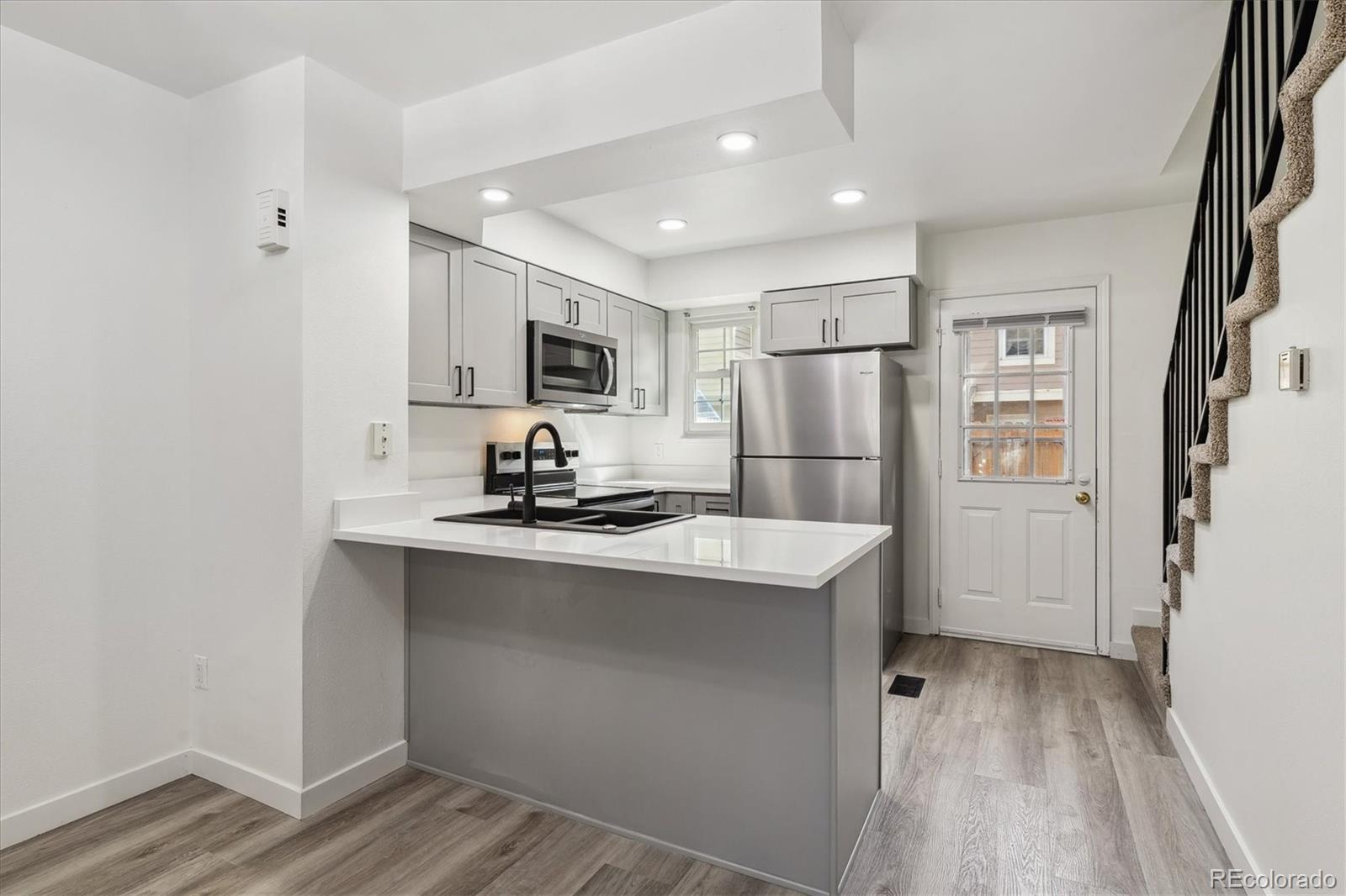 MLS Image #8 for 1811 s quebec way 222,denver, Colorado