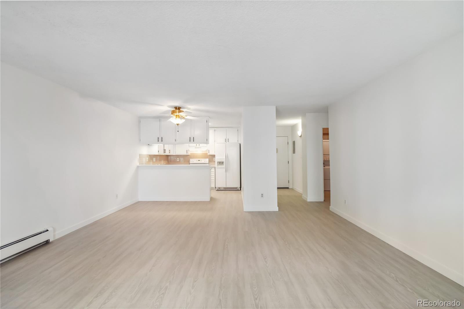 MLS Image #14 for 3470 s poplar street,denver, Colorado
