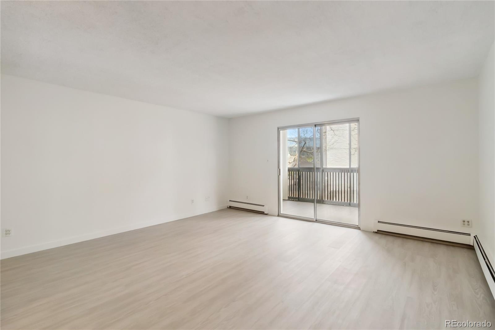 MLS Image #3 for 3470 s poplar street,denver, Colorado