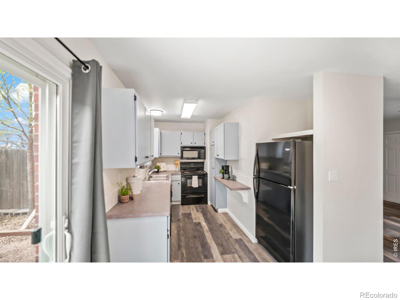MLS Image #10 for 824  37th ave ct,greeley, Colorado
