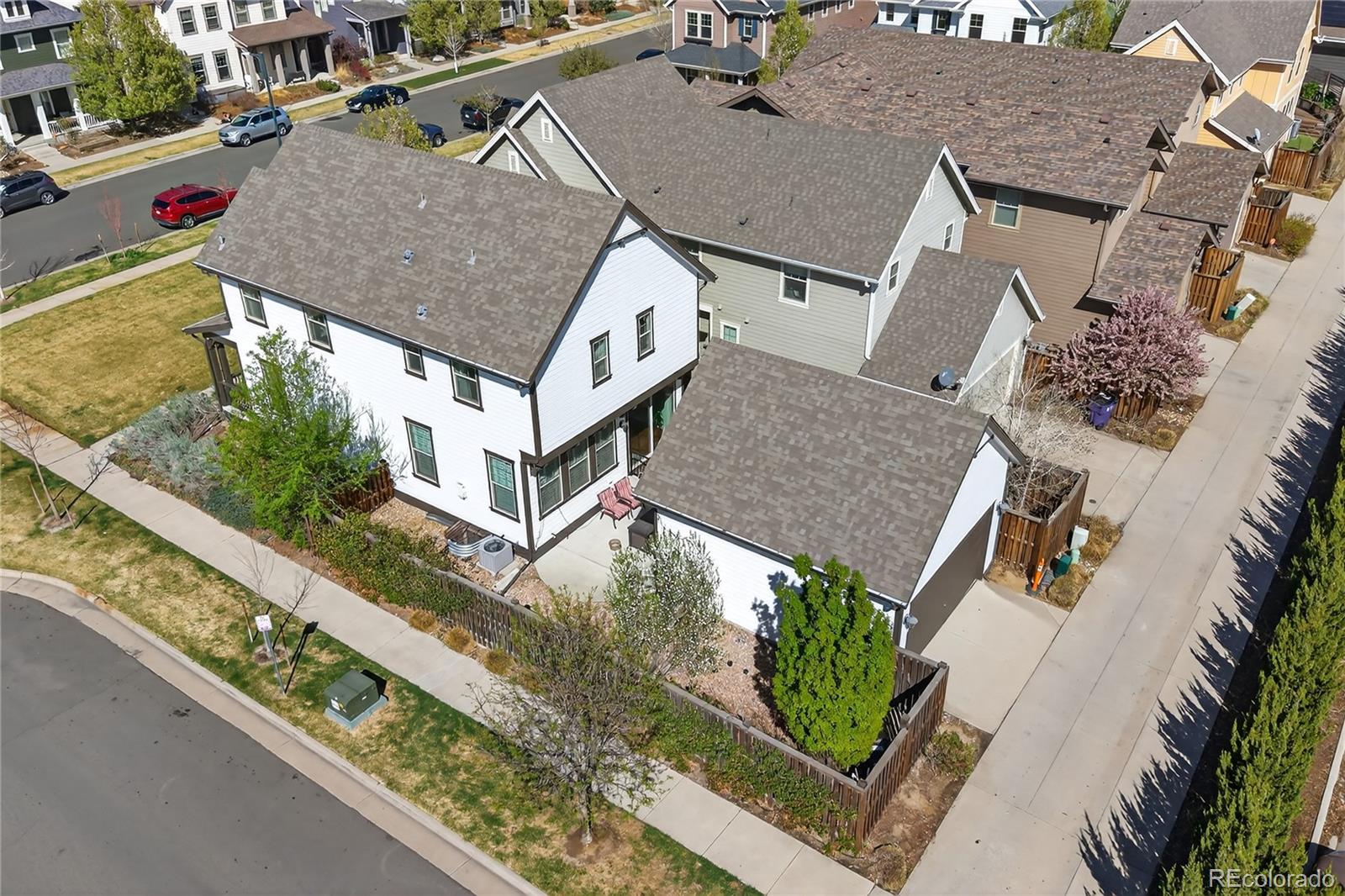 MLS Image #30 for 7902 e 49th place,denver, Colorado