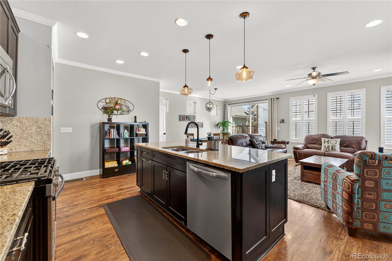MLS Image #6 for 7902 e 49th place,denver, Colorado