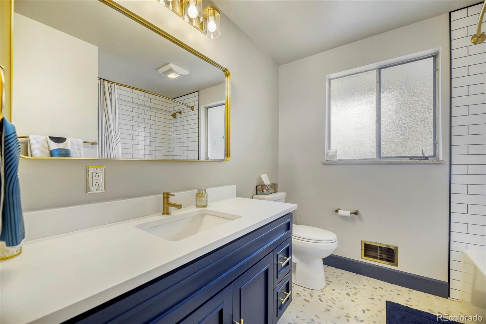 MLS Image #15 for 5340 w bayaud avenue,lakewood, Colorado