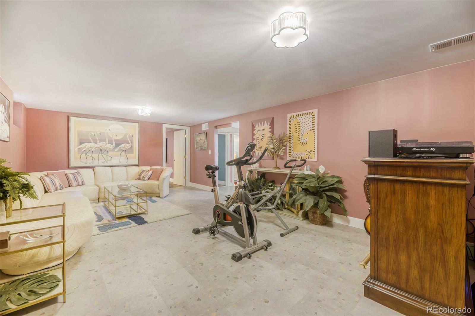 MLS Image #18 for 5340 w bayaud avenue,lakewood, Colorado