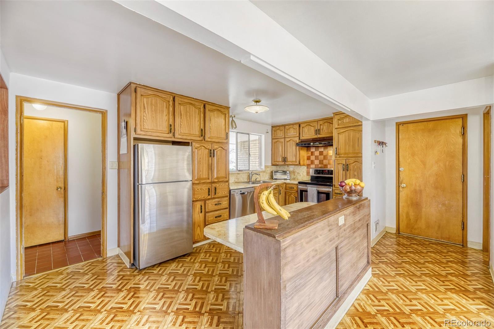 MLS Image #8 for 5340 w bayaud avenue,lakewood, Colorado