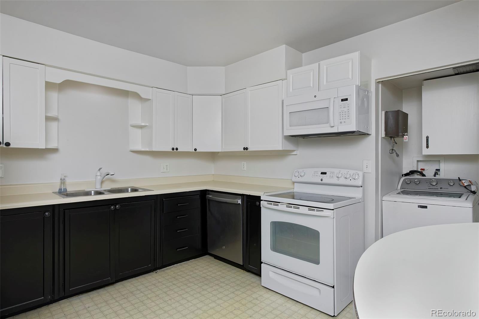 MLS Image #9 for 5253  perry street,denver, Colorado
