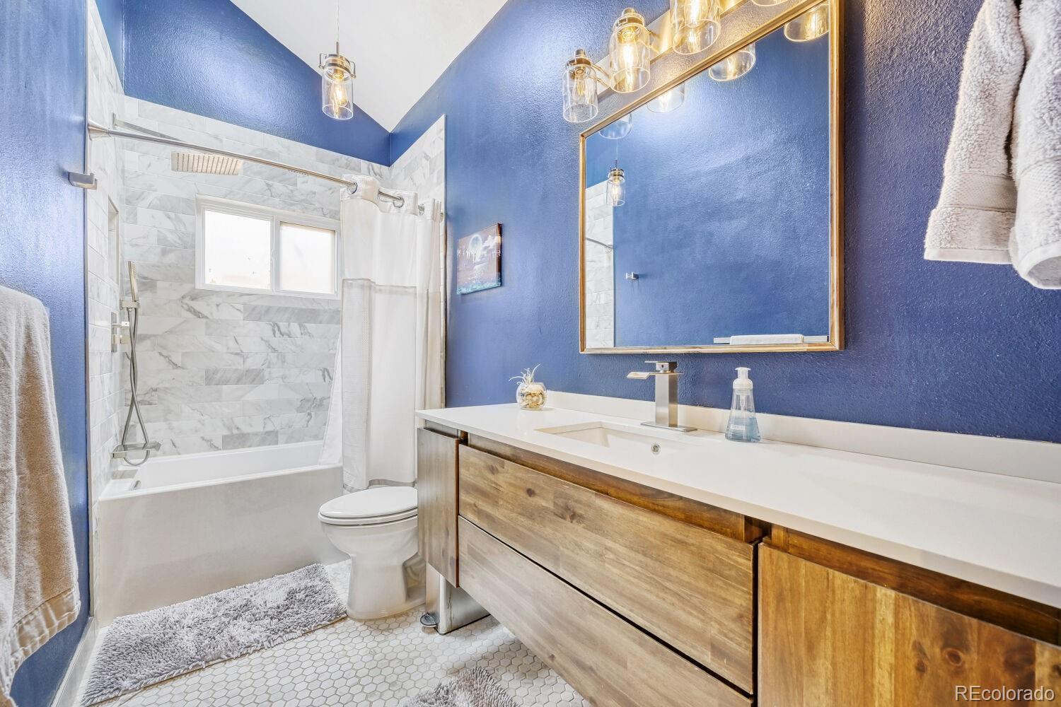 MLS Image #17 for 6225 e mississippi avenue,denver, Colorado