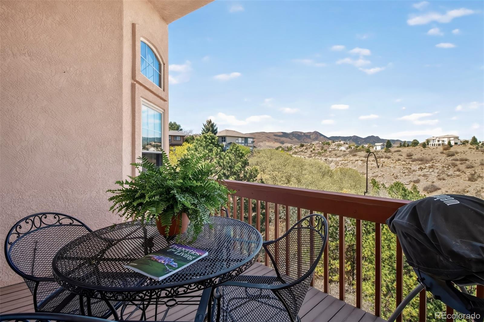 MLS Image #10 for 5150  vista del norte point,colorado springs, Colorado