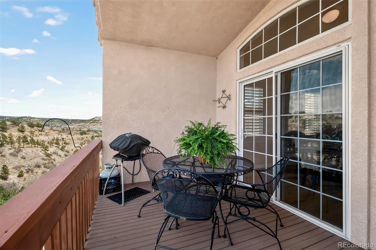 MLS Image #11 for 5150  vista del norte point,colorado springs, Colorado